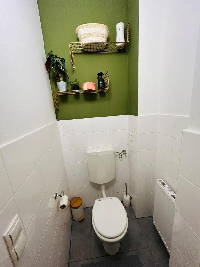 וינה Apartment 5 Min Schoenbrunn Gloriette, Direct To City Center, Free Parking מראה חיצוני תמונה